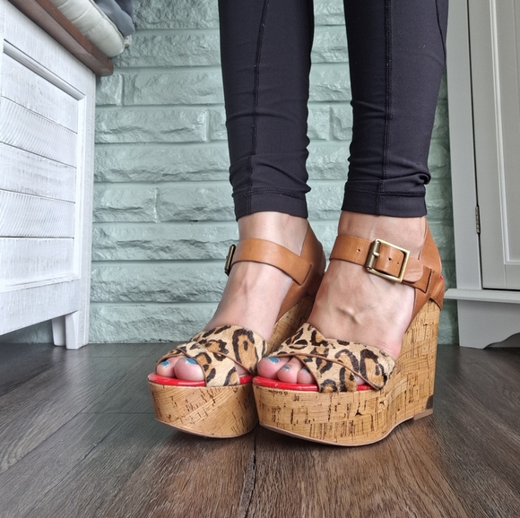 Sam Edelman Shoes Sam Edelman Cheetah Print Wedge Heel Size 8